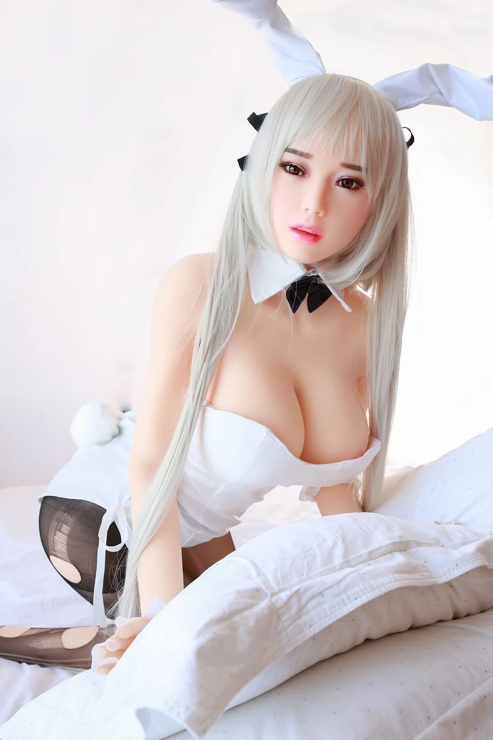 Секс-кукла suzi - фото 6 | lovedoll Секс-кукла suzi с ушками кролика на голове