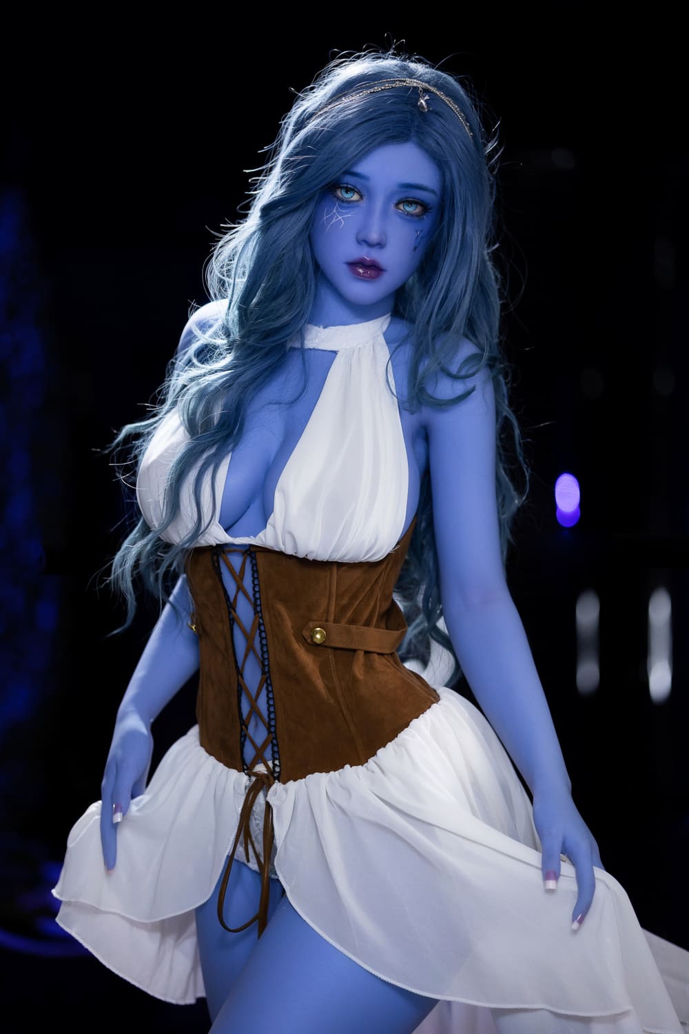 Секс-кукла elowen - фото 3 | lovedoll Секс-кукла elowen в платье