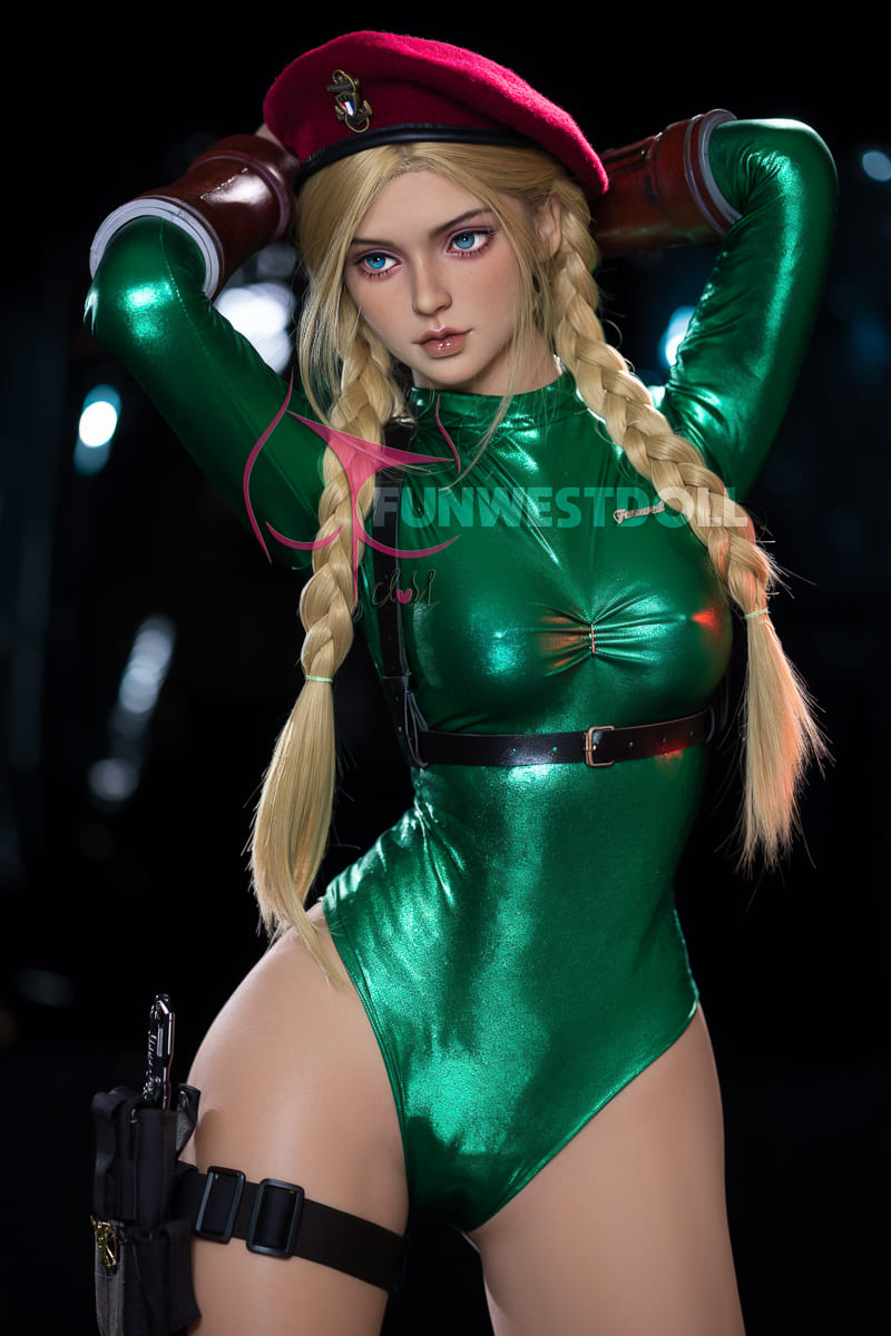 Секс-кукла cammy - фото 21 | lovedoll Секс-кукла cammy держит руки за головой