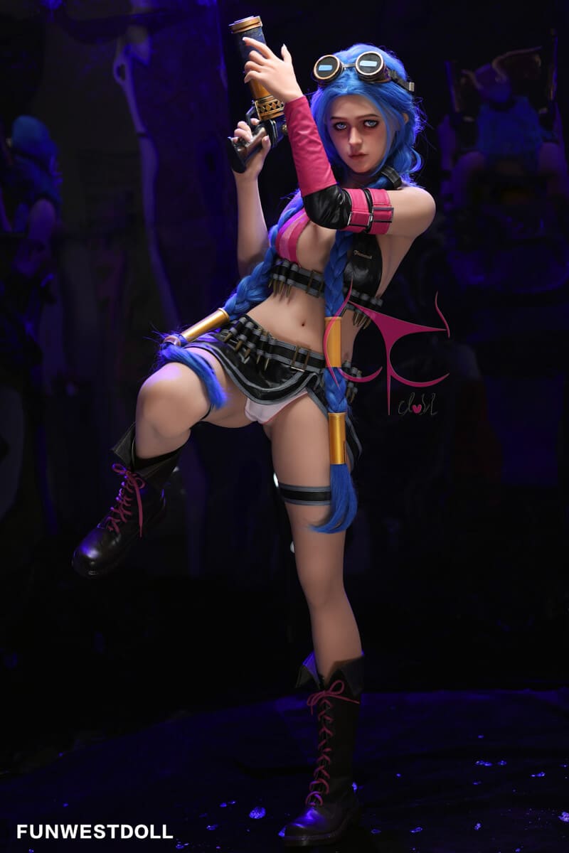 Секс-кукла jinx - фото 8 | lovedoll Секс-кукла jinx подняла ногу вверх