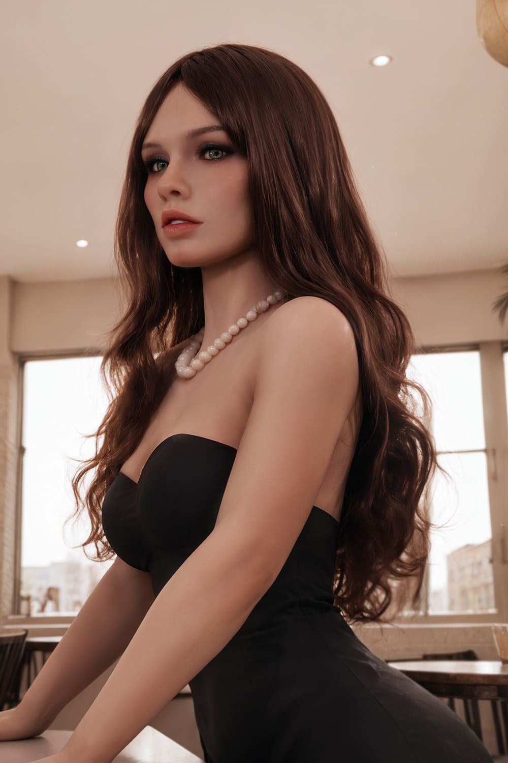 Секс-кукла morgan - фото 6 | lovedoll Секс-кукла morgan опирается руками на стол