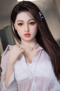 Секс-кукла loli фото лица вблизи
