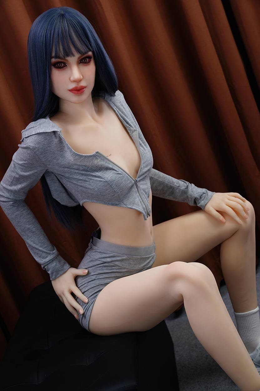 Секс-кукла shadow - фото 13 | lovedoll Секс-кукла shadow худая сидит на пуфе