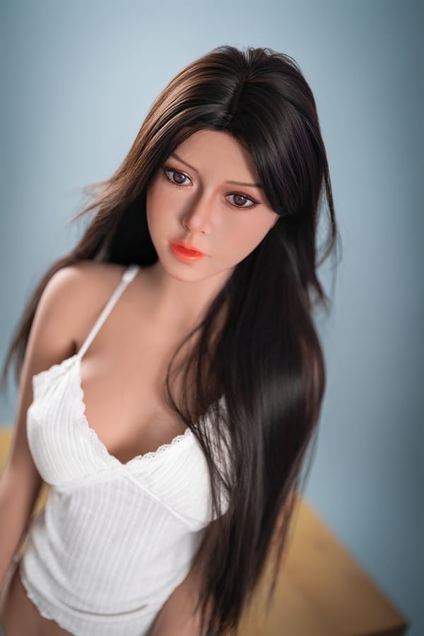 Секс-кукла phaedra - фото 4 | lovedoll Секс-кукла phaedra с длинными каштановыми волосами